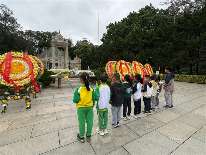 緬懷英烈志，傳承民族魂—黃花崗七十二烈士陵園祭奠活動(dòng)  -2
